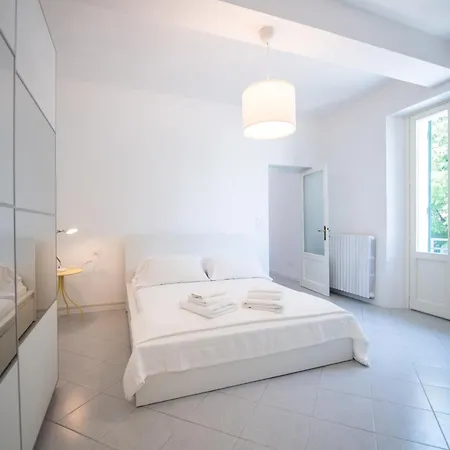 Apartamento Bilocale Elegante In Centro Fonderie 15 *