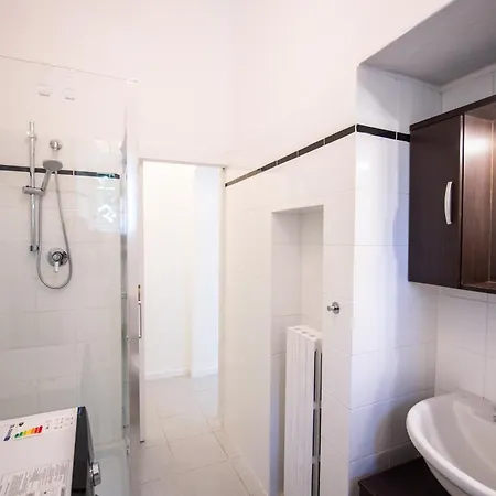 Bilocale Elegante In Centro Fonderie 15 Apartamento Parma
