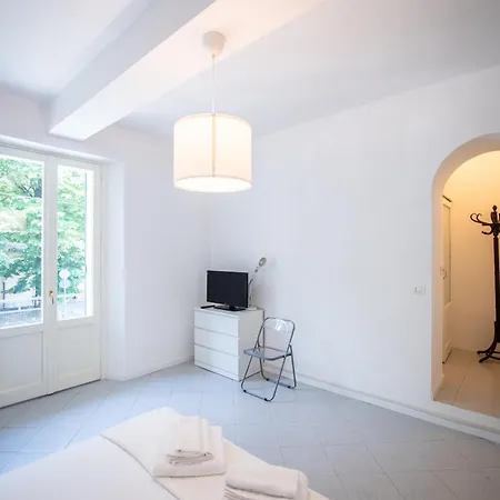 Apartamento Bilocale Elegante In Centro Fonderie 15